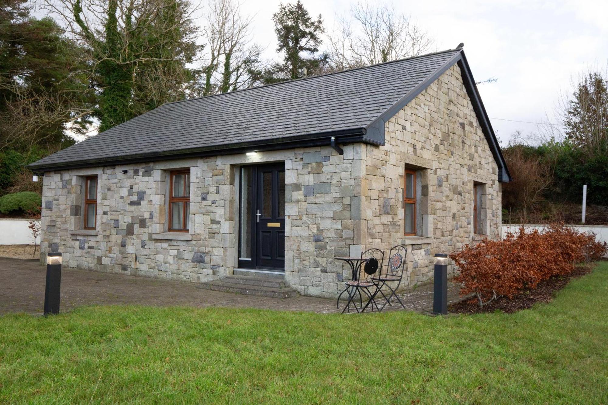 The Stone Cottage Castlebar Exterior photo
